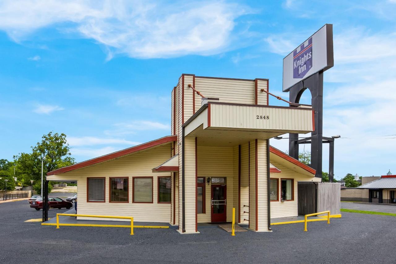 Knights Inn Fayetteville - Fort Bragg Kültér fotó